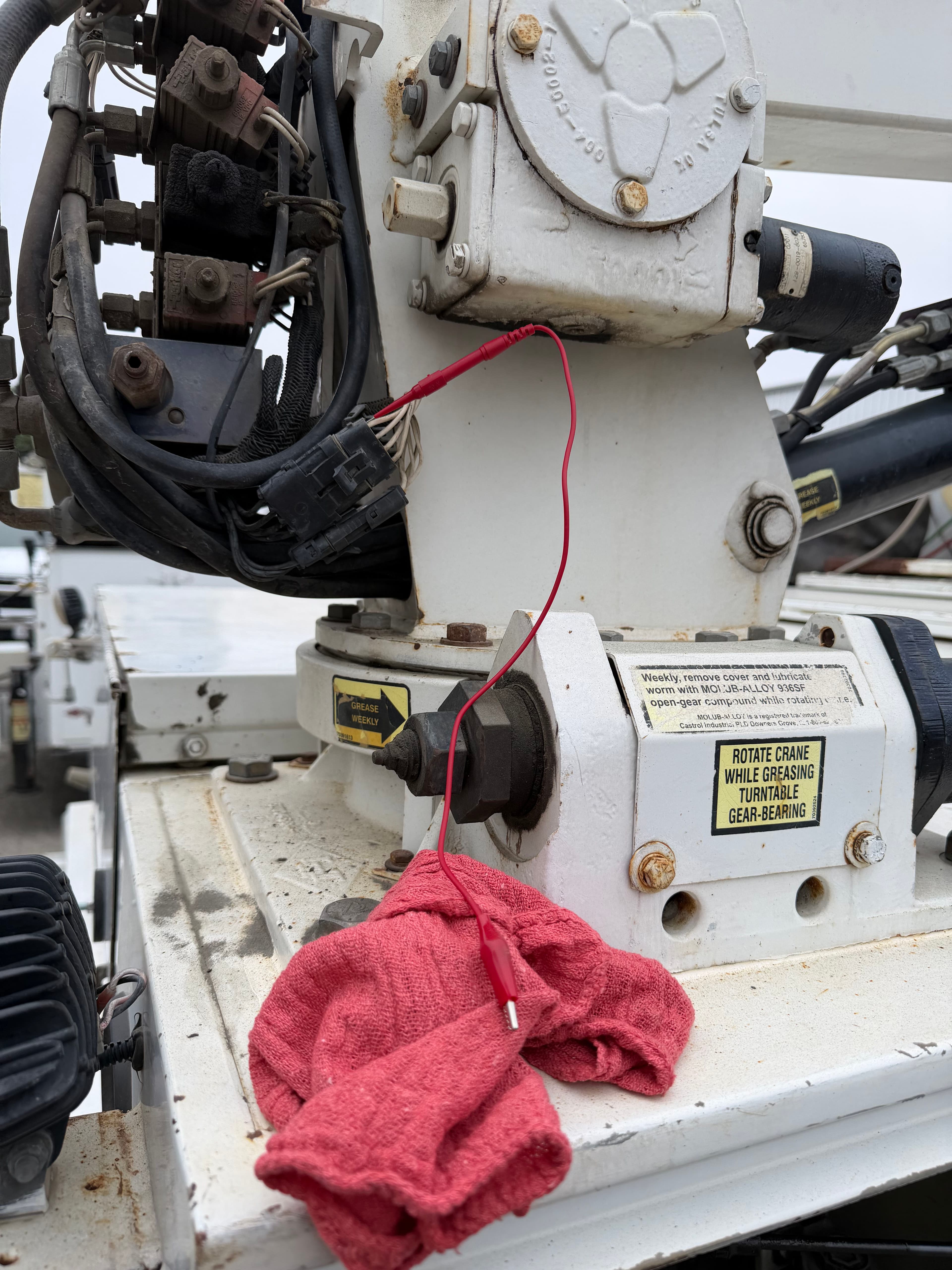 Project Crane No-Operation Fault Traced to a Loose Fuse Terminal and Low Wire image
