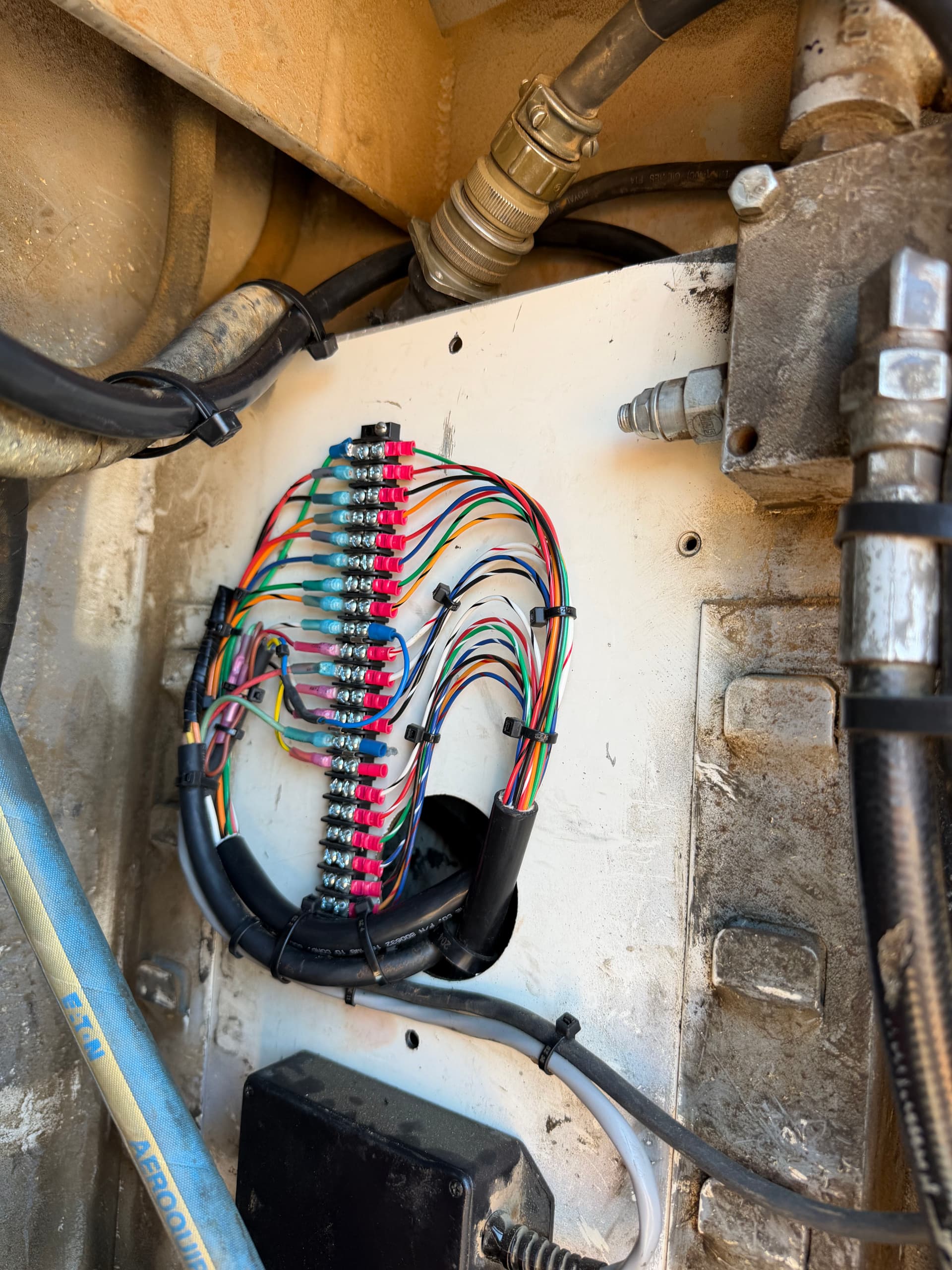 Gallery photos for Crane Wiring Harness Replacement Keeps Heavy Equipment Running: Image #2